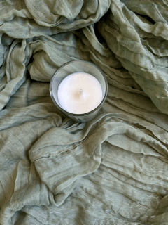 White Glass Candle Pack of 12 - Imagen 3