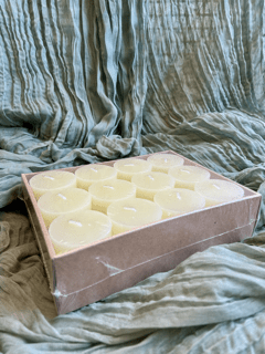 Yellow Candle Box of 12 - Imagen 2